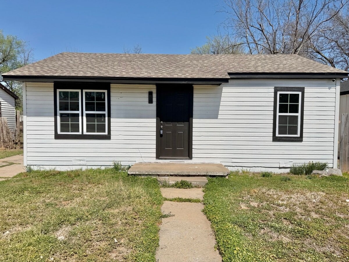 Photo - 2 bed 1 bath SW OKC!