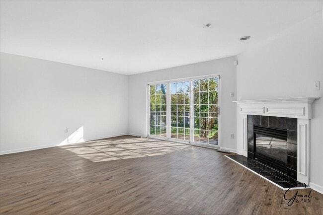 Photo - $2295 3 bedroom 2.5 bathroom