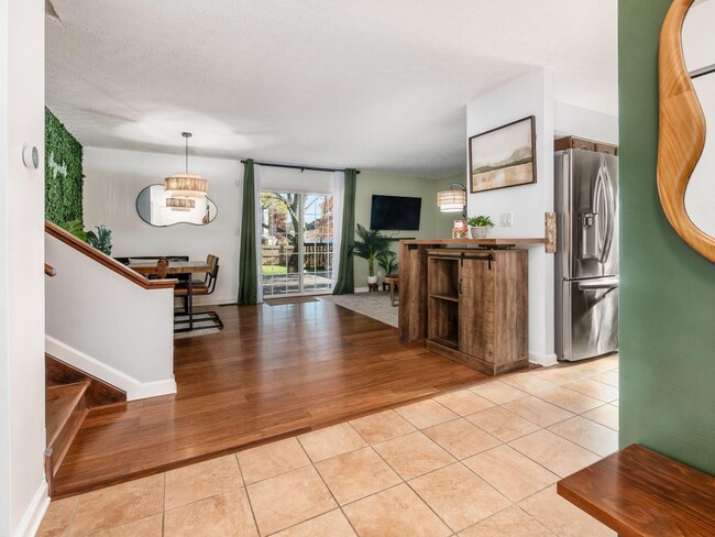 Photo - 8346 Seabright Dr