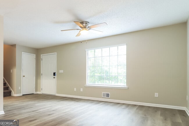 Photo - 117 Westwood Dr