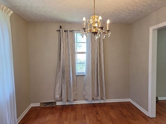 Photo - Basement Rancher located in Farragut