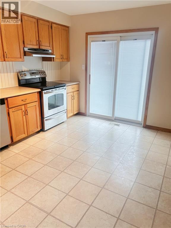 Photo - 108 Jackpine Pl