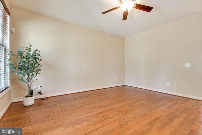 Photo - 130A Pineview Ave