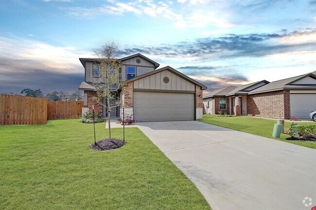 Building Photo - 14027 Grover Crk Dr Rental