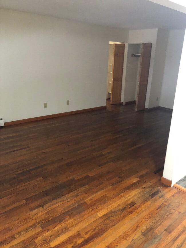Photo - 1 Colonial Rd Unit 125