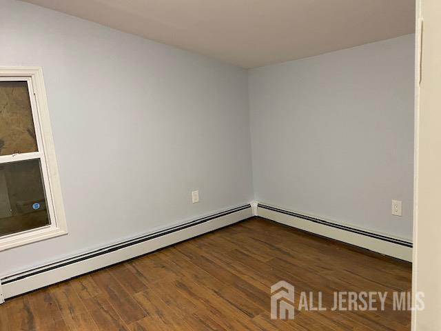 Photo - 310 Somerset St