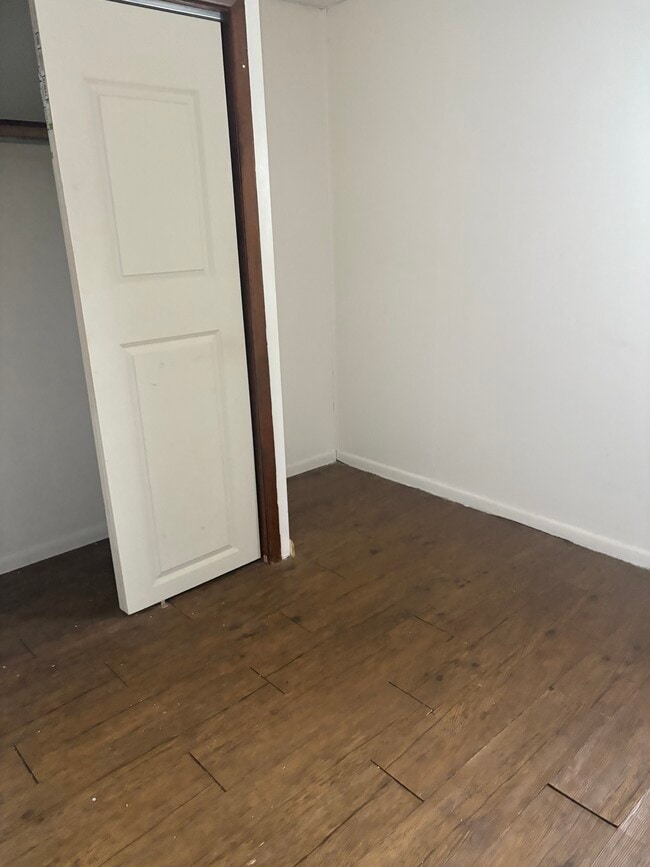 Photo - 710 E 12th Ave