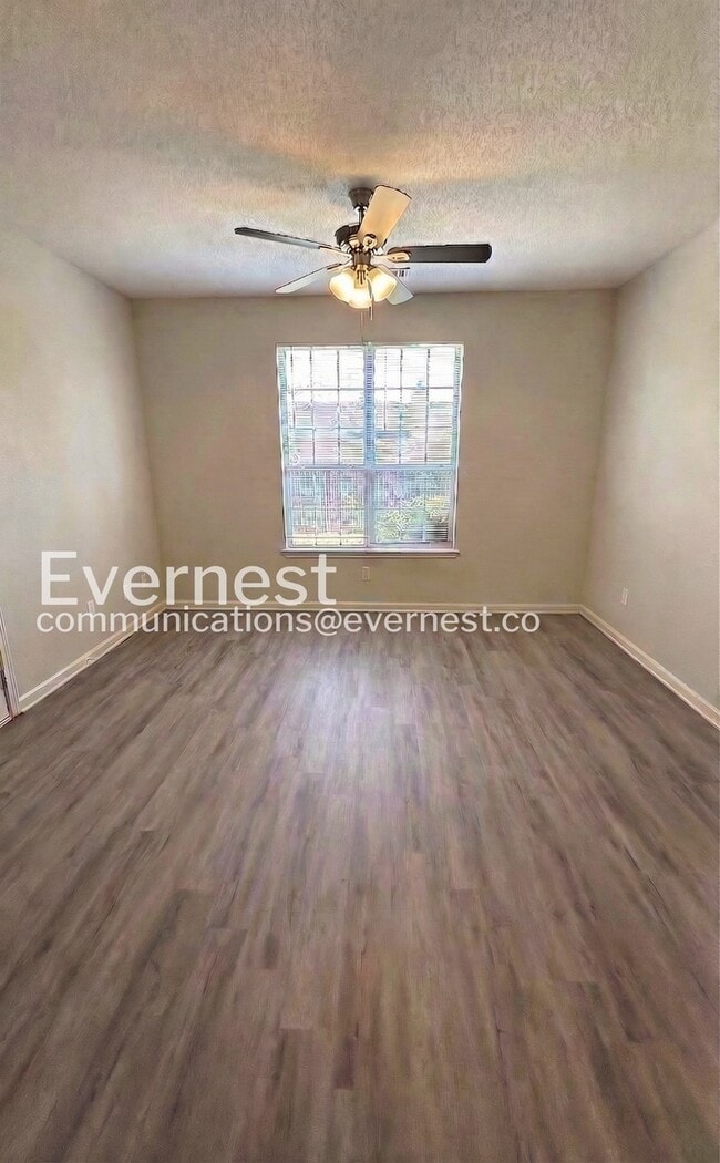 Photo - 2429 Brianna Dr