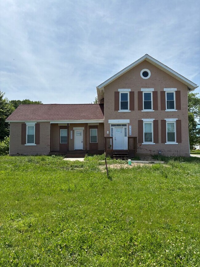 2400 Oberlin Ave Unit 2