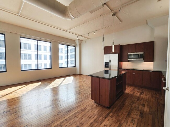 Photo - 705 Main St Condo Unit 302