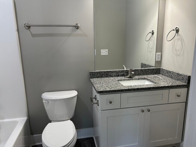 Photo - 2084 Ridgeview Dr NW Unit 2084