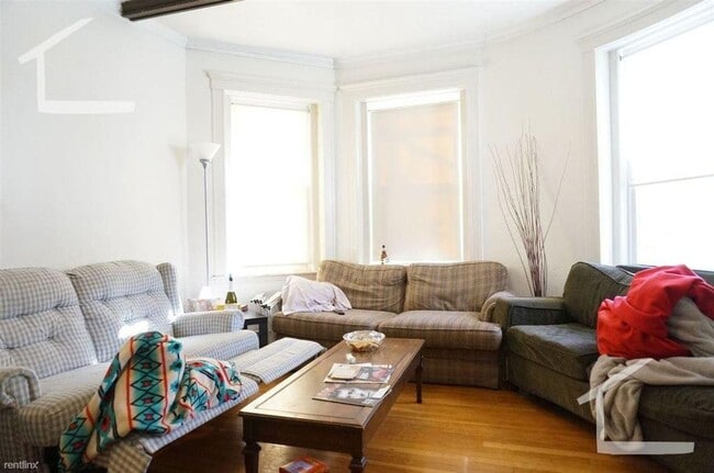 Photo - Spacious Brookline Apt near BU; perfect for students!  Granite Countertops, 2 Decks