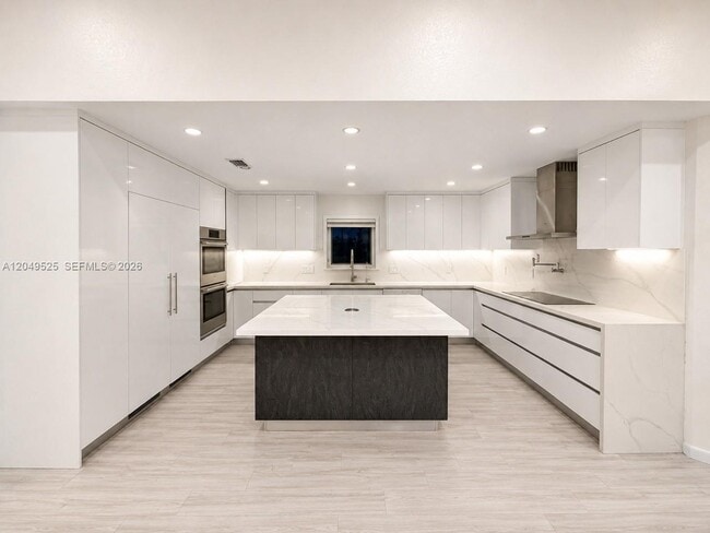 2616 Oakbrook Ct