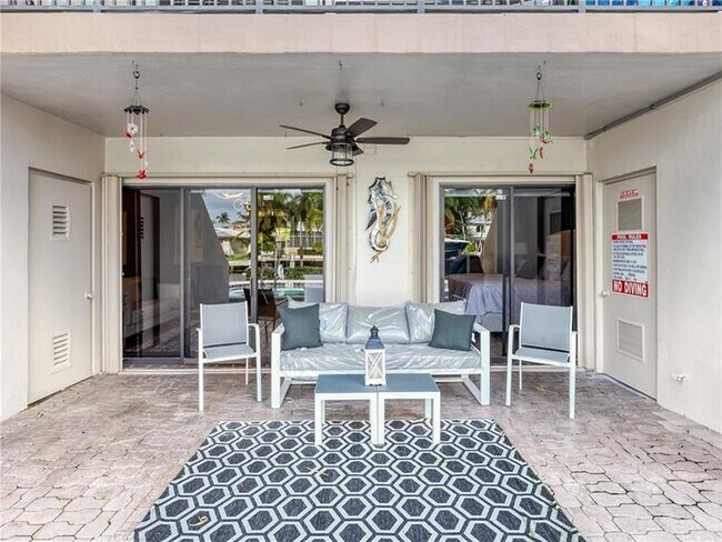 Photo - 2713 NE 15th St Unit # 2