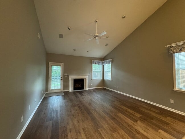 Photo - 13373 Grosbeak Ct