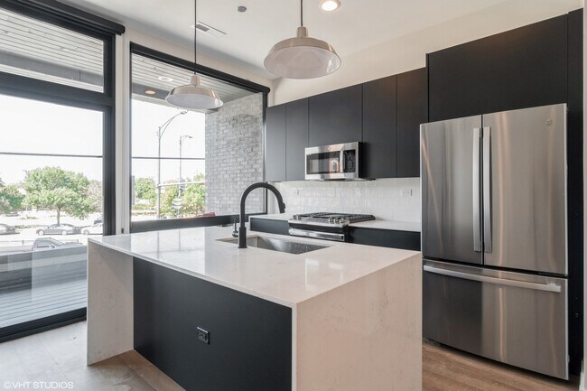 Photo - 1775 N Clybourn Ave Unit 301