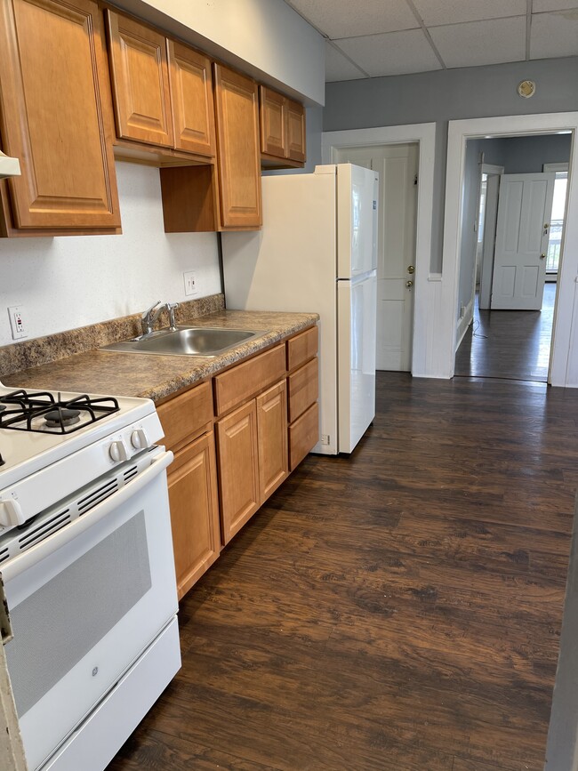 Photo - 233 Washington St