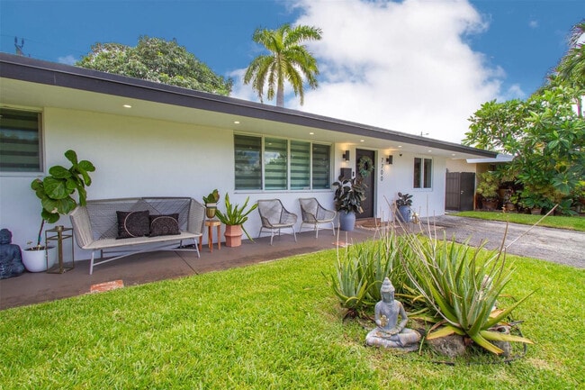 Photo - 7700 NW 15th St