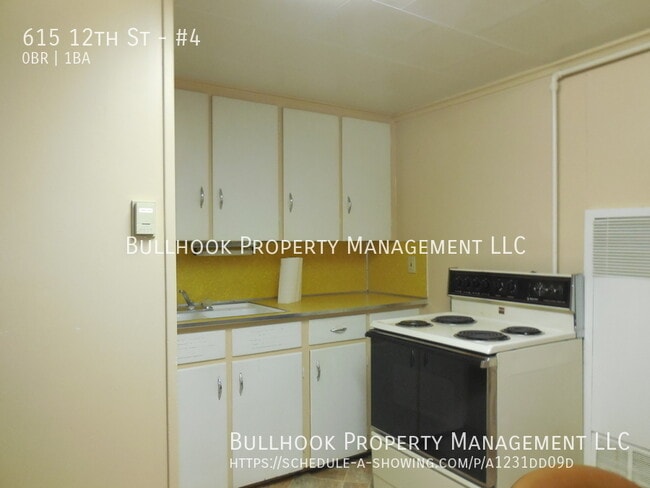 Photo - 615 12th St Unit #4