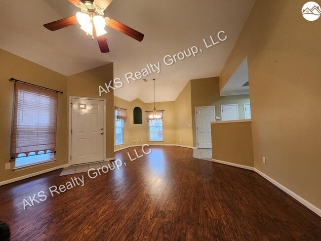 Photo - 164 Highview Cove