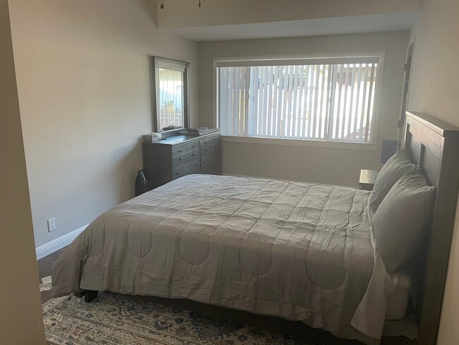 110 Gladys Ave Unit A