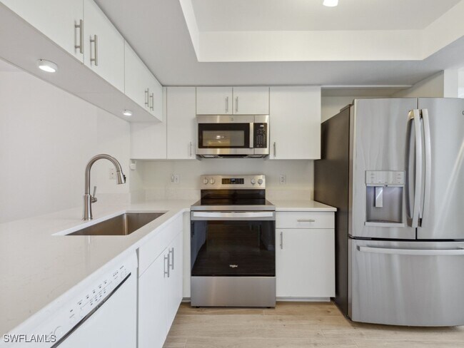 Photo - 285 Naples Cove Dr Rental