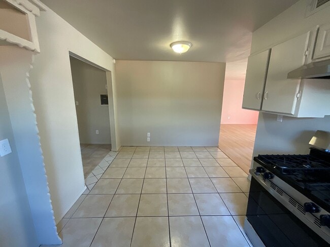 Photo - 1009 SW 65th St