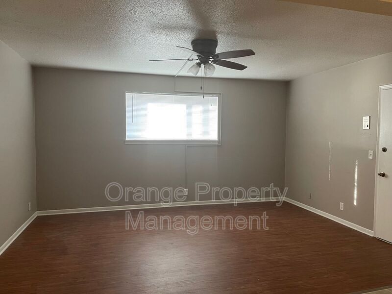 Photo - 625 5th Ave