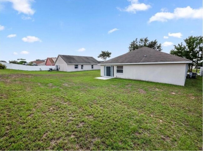 Photo - 228 Grantham Dr