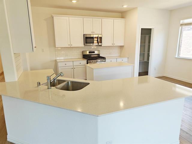Photo - 8404 Honeylocust St