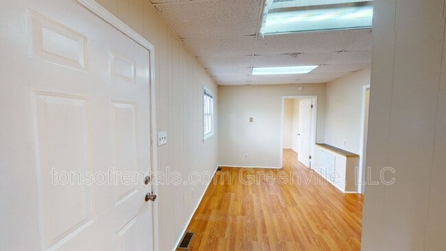Photo - 520 W Frederick St