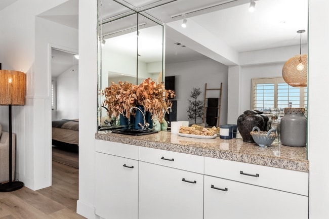 Photo - 111 Sequoia Ave Unit H