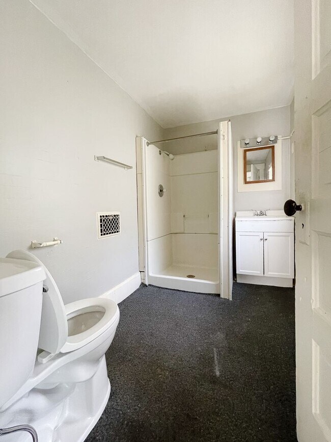 Photo - 218 S Martin Ave Unidad #2