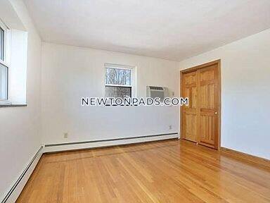 Photo - 286 Grove St Unit 7