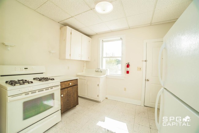 Photo - 241 York St Unit 5