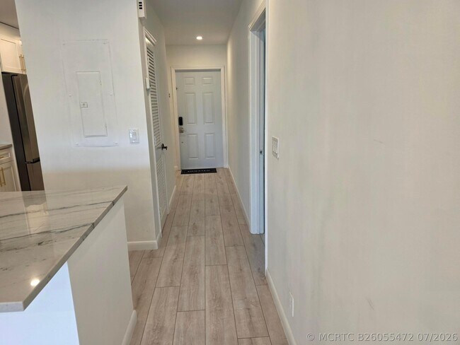 Photo - 440 CANAL S Point 2260 Unit 2260