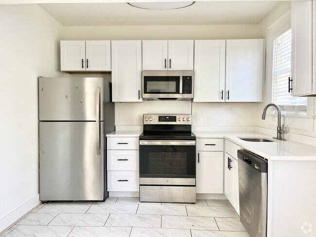 Building Photo - 914 Park Blvd Rental