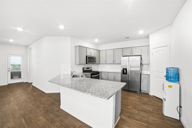 Photo - 105 Escala Wy