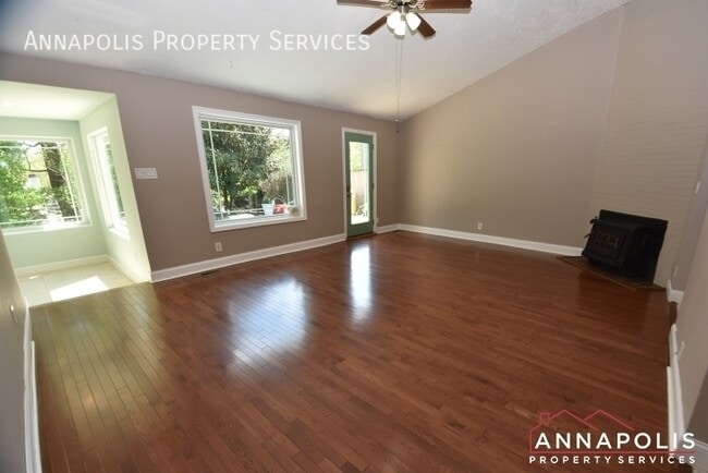 Photo - 1195 Bayview Vista