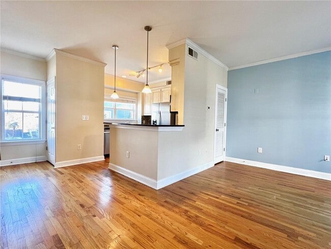 Photo - 312 Carlyle Park Dr