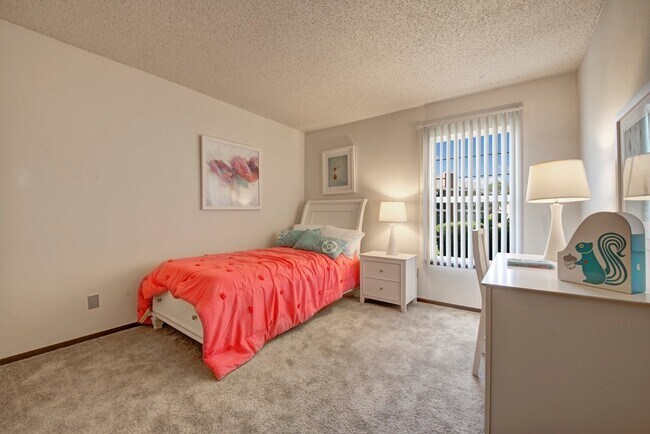 Photo - Canyon Ranch Apartments