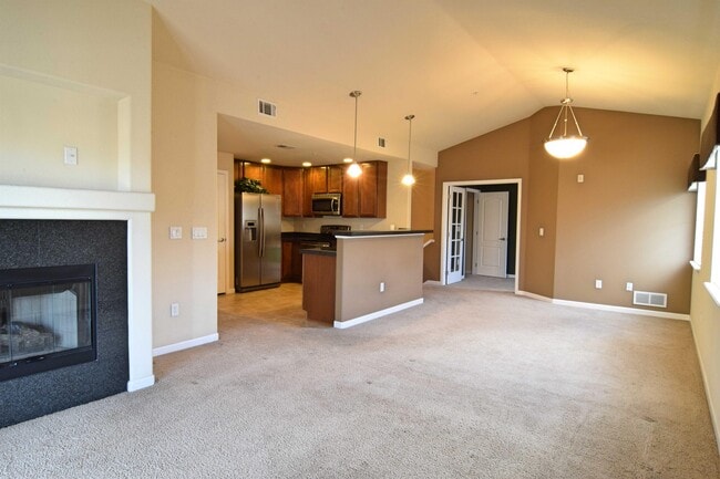 Building Photo - 6242 Kilmer Loop Rental