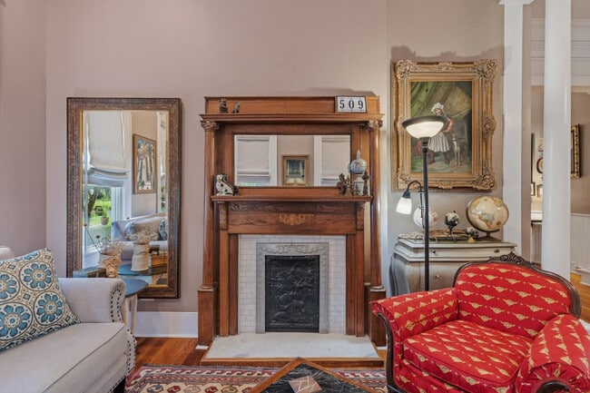 Building Photo - 509 Dabbs St Unit ID1331005P