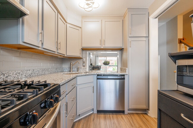 Photo - Georgetown Apartments