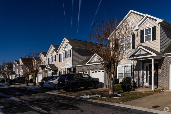 Witchduck Woods - Witchduck Woods Townhomes