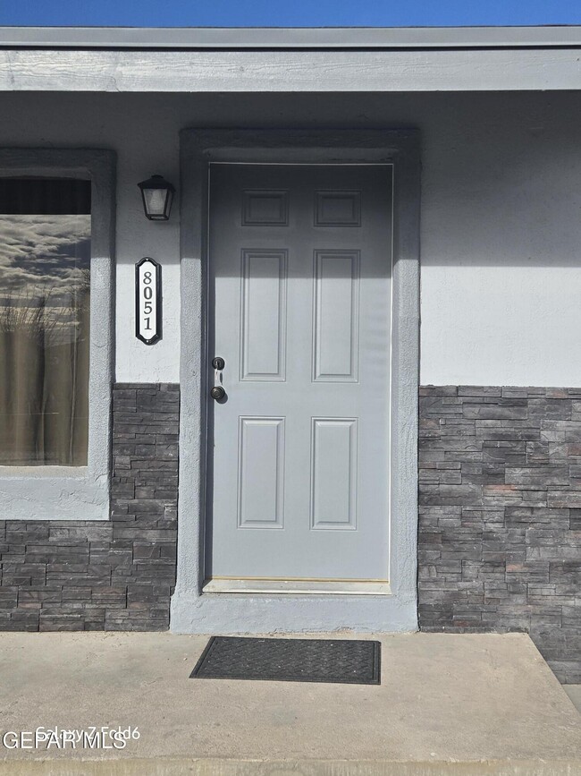 Photo - 8051 Algerita Ct