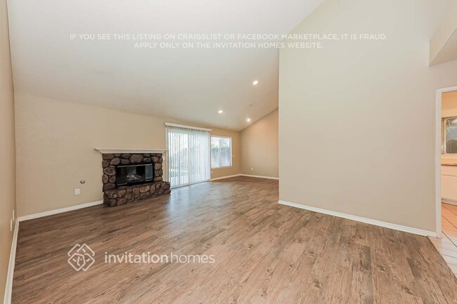 Photo - 5235 Sundance Dr