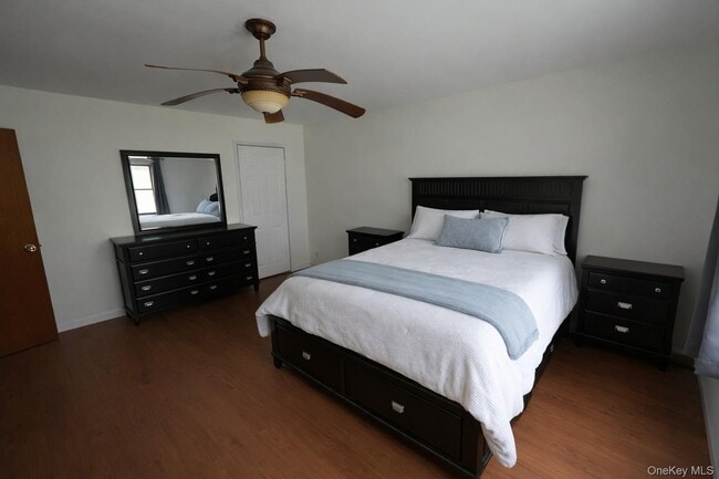 Photo - 180 Winston Dr