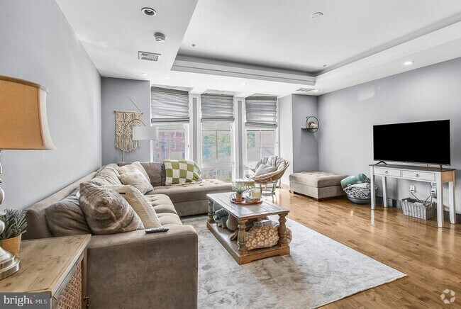 Building Photo - 1512 Frankford Ave Unit 2 Rental