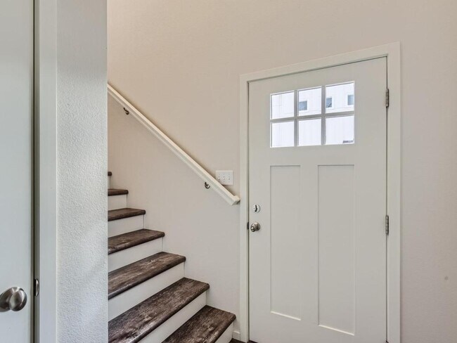 Photo - 2290 Setting Sun Dr Unit 1